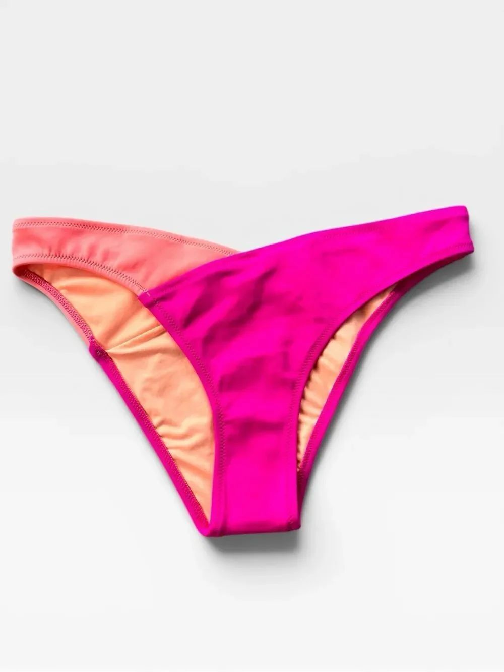 🎉5 for $45🎉 Victoria Secret bikini swim bottom size m